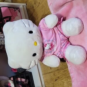 Hello Kitty build a bear
